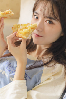 明星专题：李倩妮